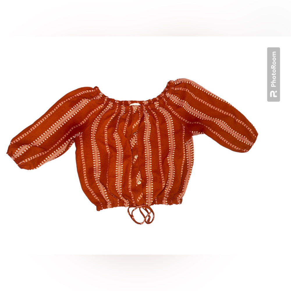 burnt orange mid sleeve crop
